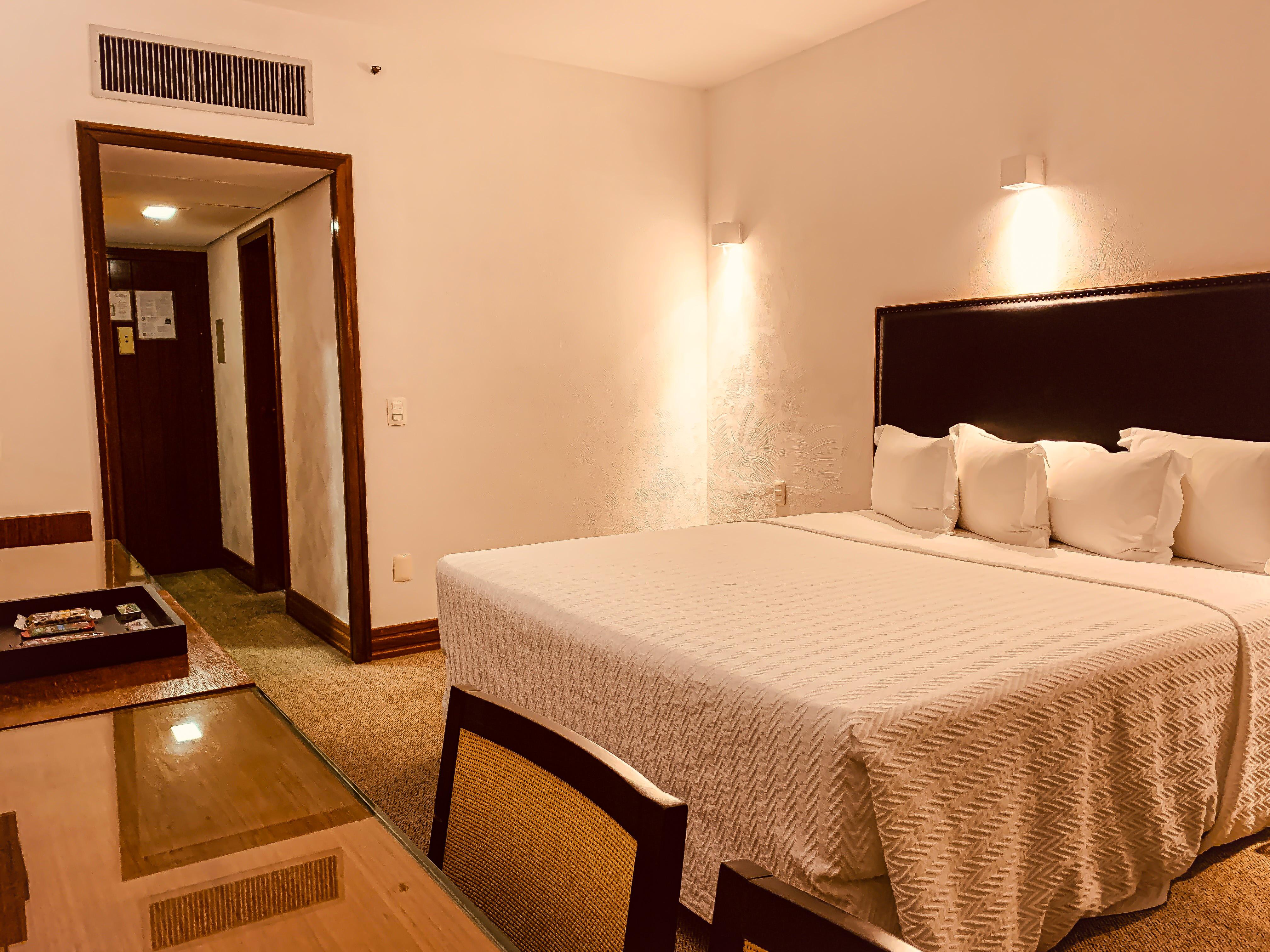Ouro Minas Hotel Belo Horizonte, Dolce by Wyndham Eksteriør billede A room at the hotel