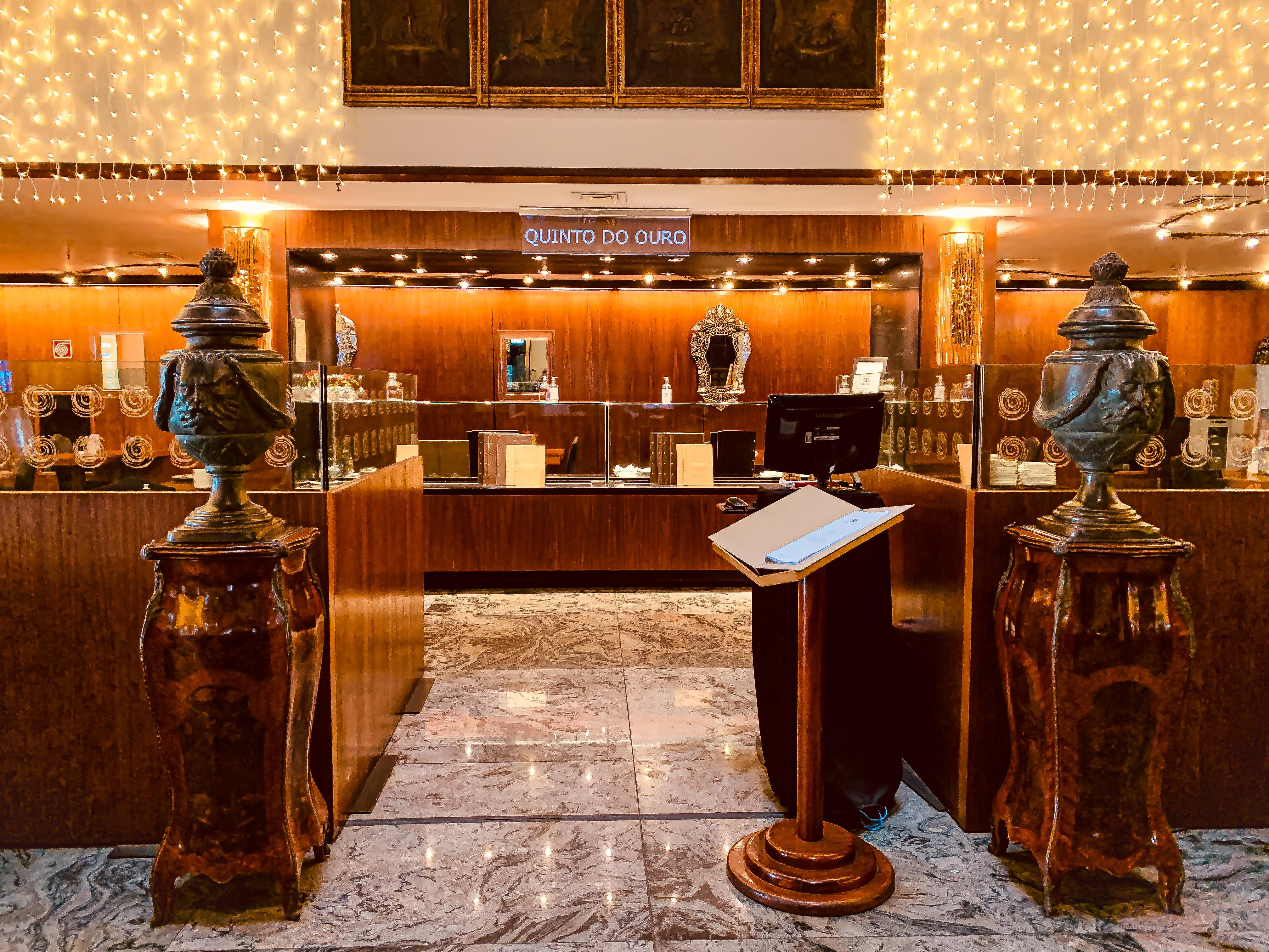Ouro Minas Hotel Belo Horizonte, Dolce by Wyndham Eksteriør billede The lobby of the hotel